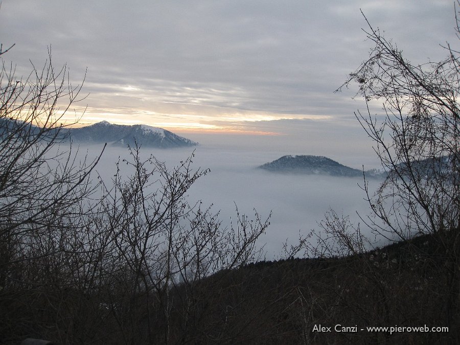 01 Dalla Colma di Sormano.JPG